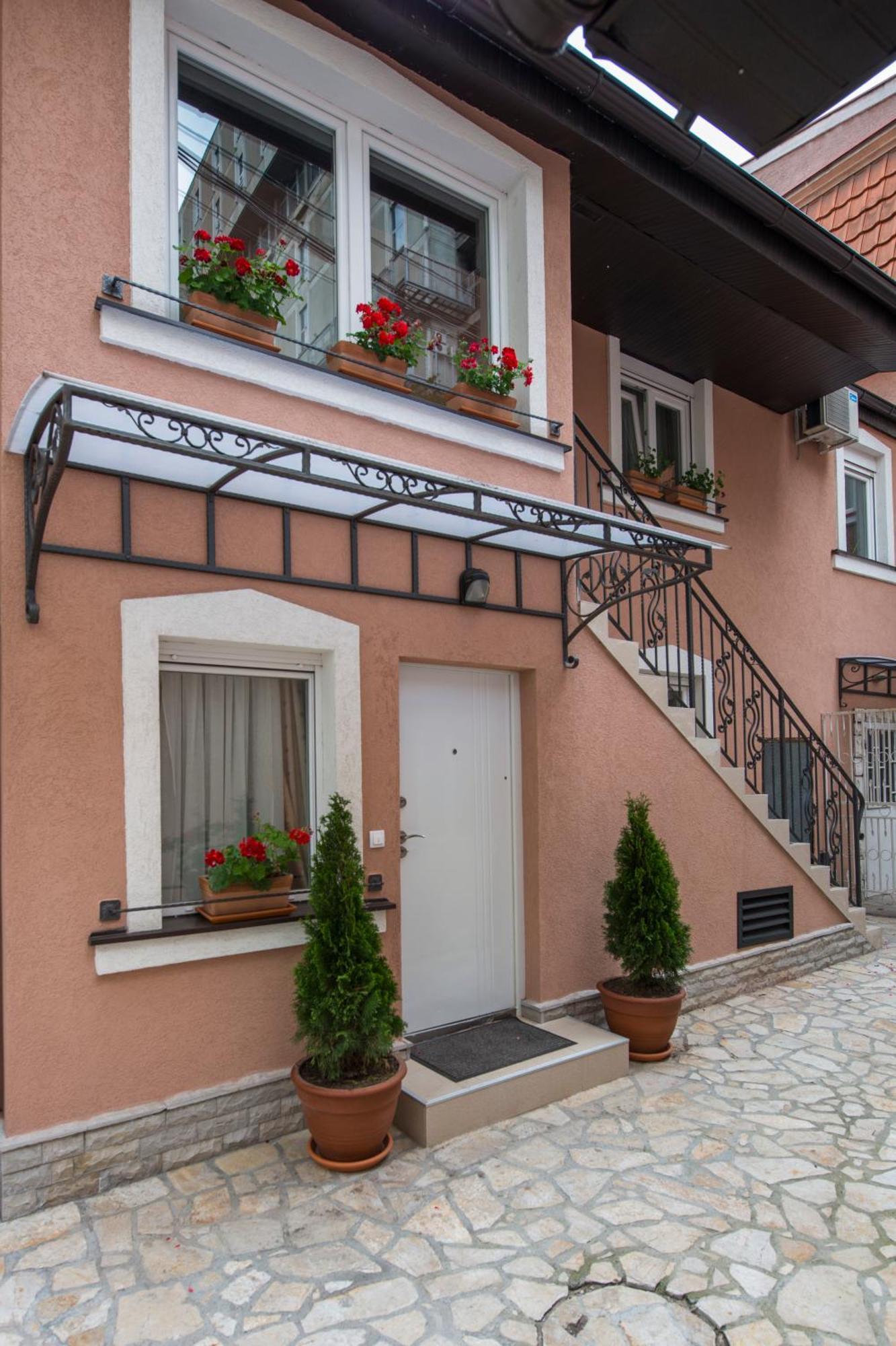 Apartments Jevtic Bělehrad Exteriér fotografie